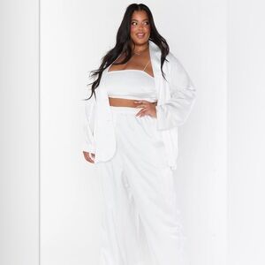 NWT! Show Me Your Mumu 3-Piece Blazer Set in White Satin / Size 3X